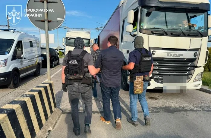 Німеччина видала Україні екснардепа від партії Порошенка: у чому підозрюють Руслана Демчака