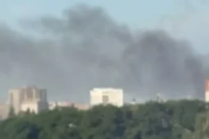 Атака на Чернігів: постраждала людина, є влучання в адмінбудівлю