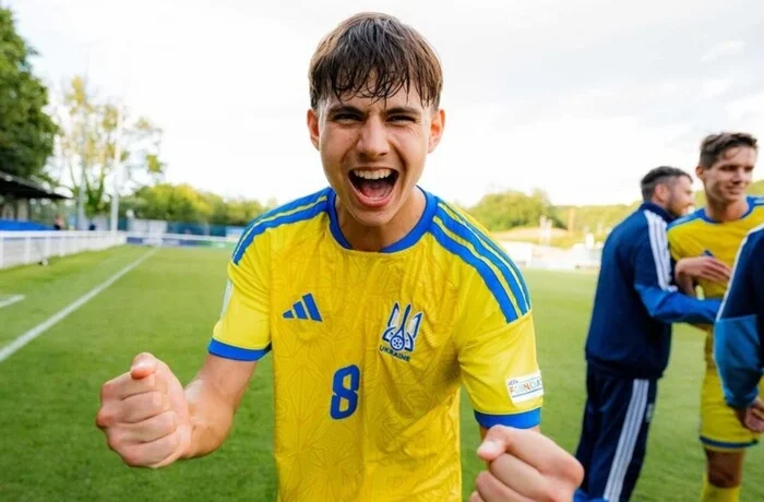Двоє українців потрапили до символічної збірної юніорського Євро-2026 з футболу