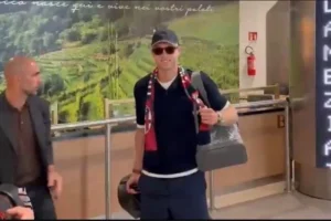 Довбик прибув до Болоньї і підпише контракт з новим клубом
