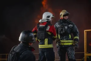 Росія вночі вдарила по Харкову: ракети влучили у двох районах