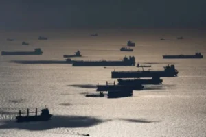 США ввели нові санкції проти Ірану через Ормузьку протоку