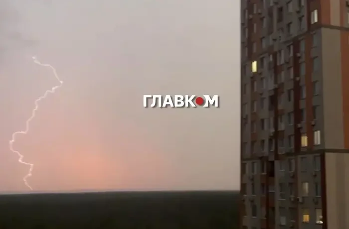 Грози та град: які області накриє негода 1 липня