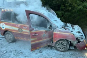 Росіяни FPV-дроном спалили авто рятувальників у Краматорську