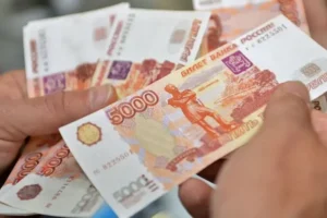 Кремль приховано друкує гроші для фінансування війни: деталі від розвідки