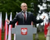 Навроцький закликав парламент заборонити в Польщі червоно-чорний прапор