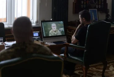 Зеленський після доповіді генерала Ніколюка анонсував посилення бригад і корпусів на сході