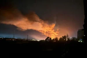 У Криму та на Луганщині пролунали вибухи від атаки дронів