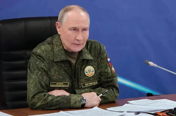 Мобілізація та нові удари. Зеленський попередив про плани Путіна на осінь