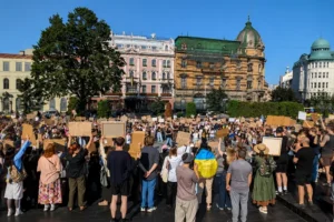 На акції за Федорова у Львові затримали чоловіка з ножем: що відомо