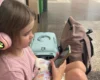 Семирічна киянка зустріла день народження в метро під час атаки на Київ (відео)