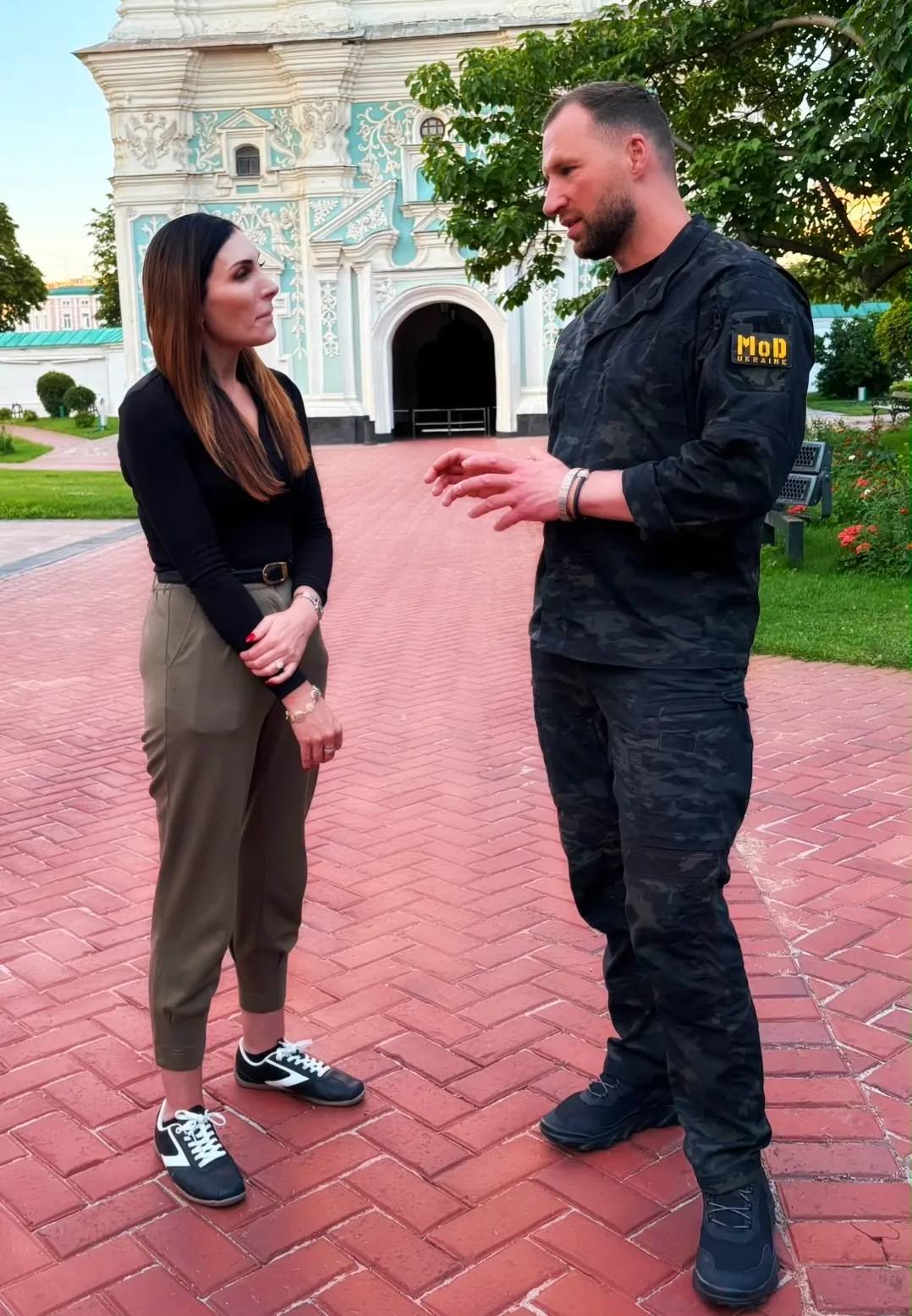 Інтерв'ю Хмари для Лори Лумер: Україна діє асиметрично проти Росії фото 1