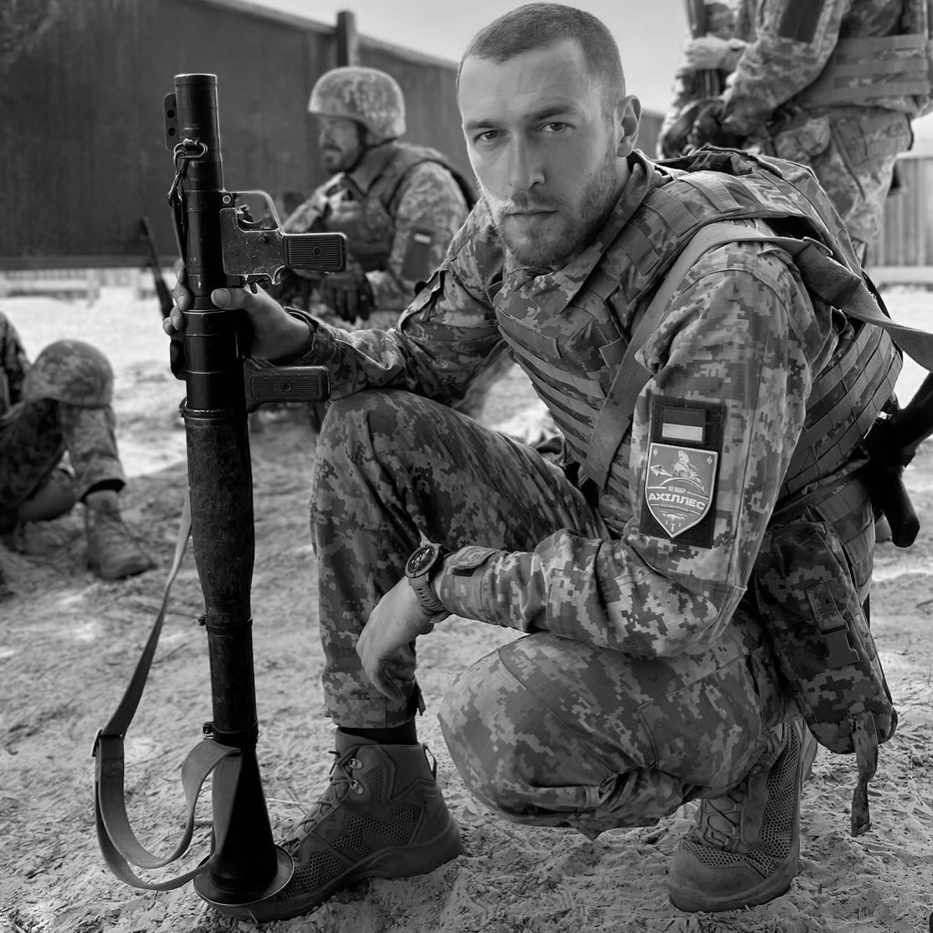 Юрій Феліпенко, актор Театру на Подолі, загинув на російсько-українській війні 14 червня 2025 р. 