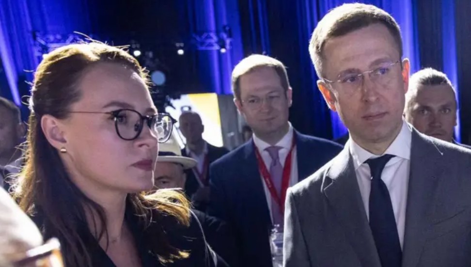Колишнього прем’єра Юлію Свириденко та майбутнього – Сергія Корецького – пов’язує те, що обидва йшли на посаду глави уряду без власної команди