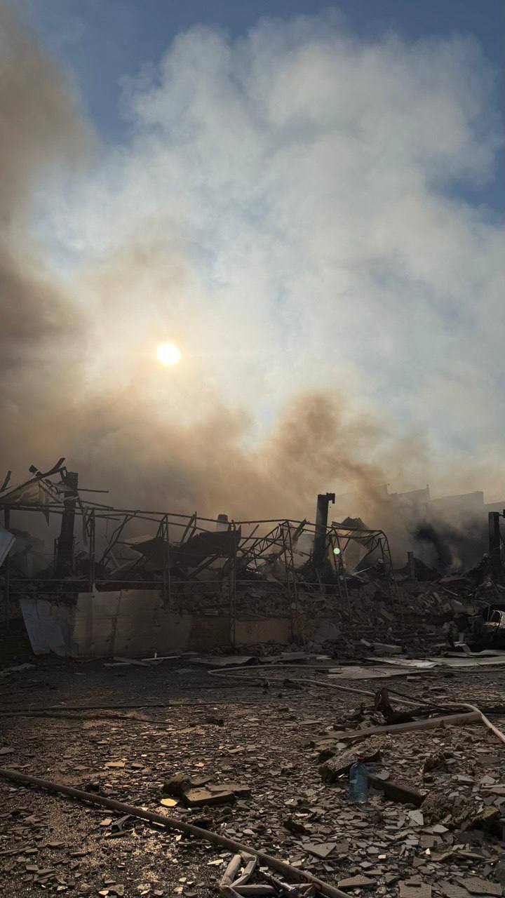 Ліквідація пожежі триває