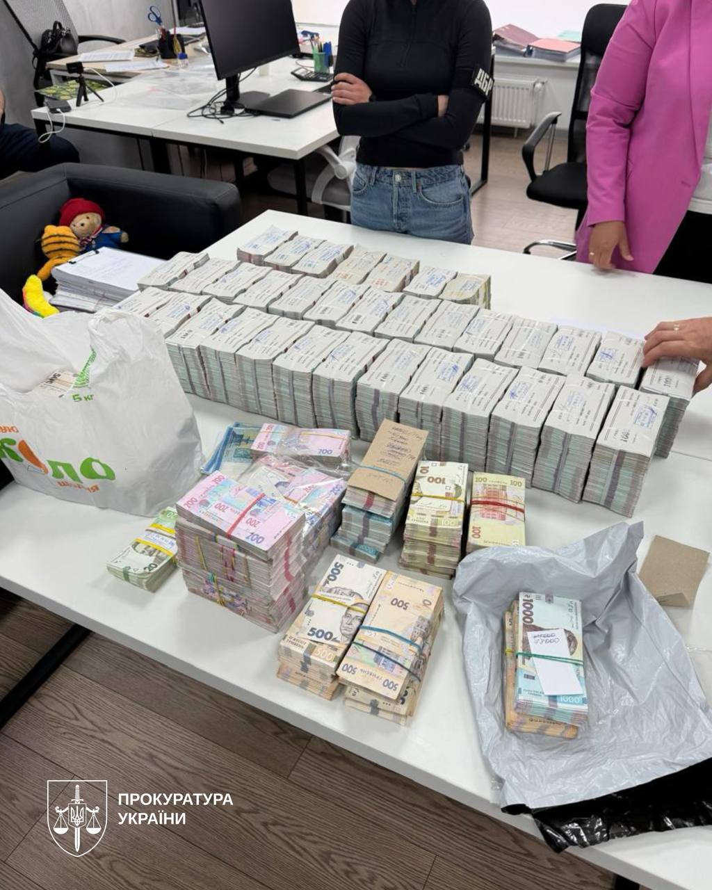 Правоохоронці розслідують закупівлі дронів на 7 млрд грн фото 1