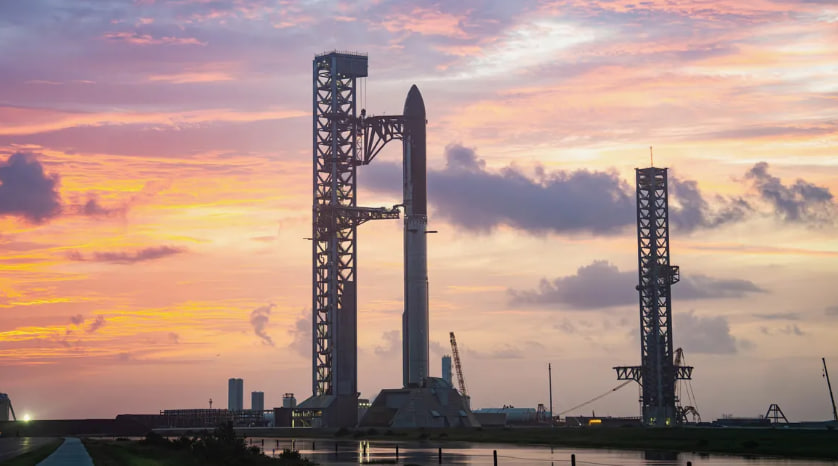 Starship від SpaceX має висоту близько 122 метрів, діаметр 9 метрів