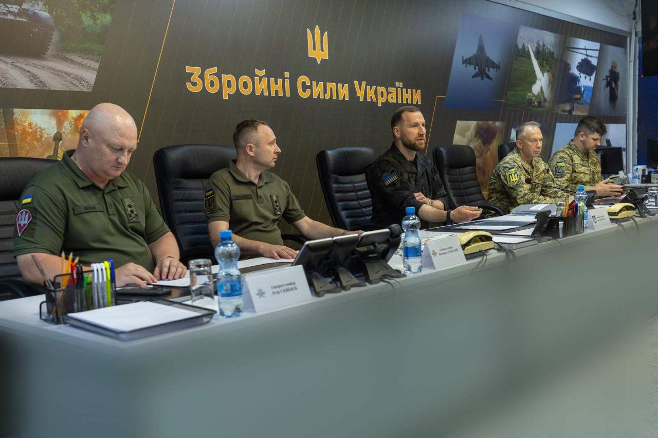Сирський передав Драпатому повноваження: новий головком окреслив пріоритети (фото) фото 1