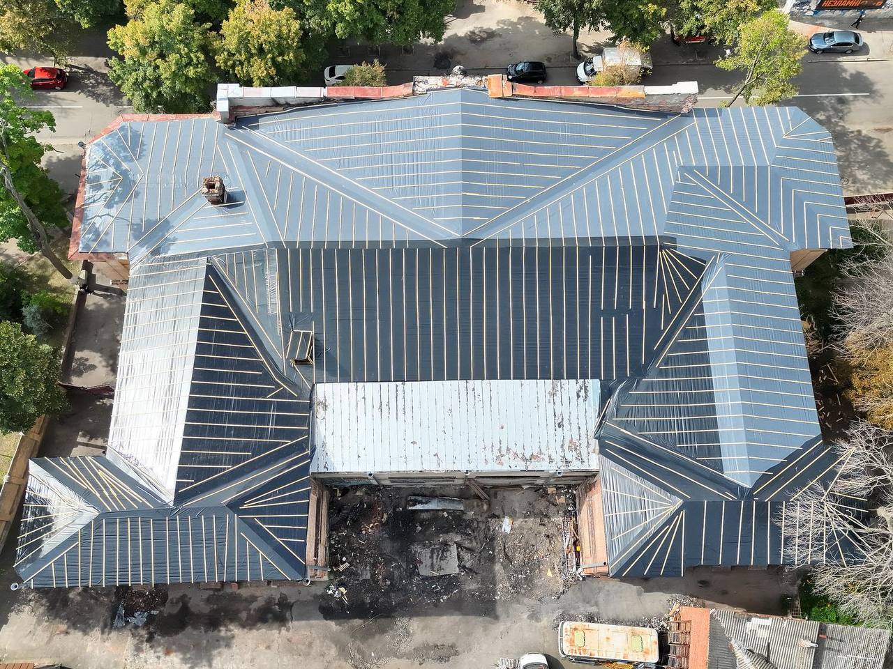 У Харкові завершено відновлення художнього музею після російського удару (фото) фото 2