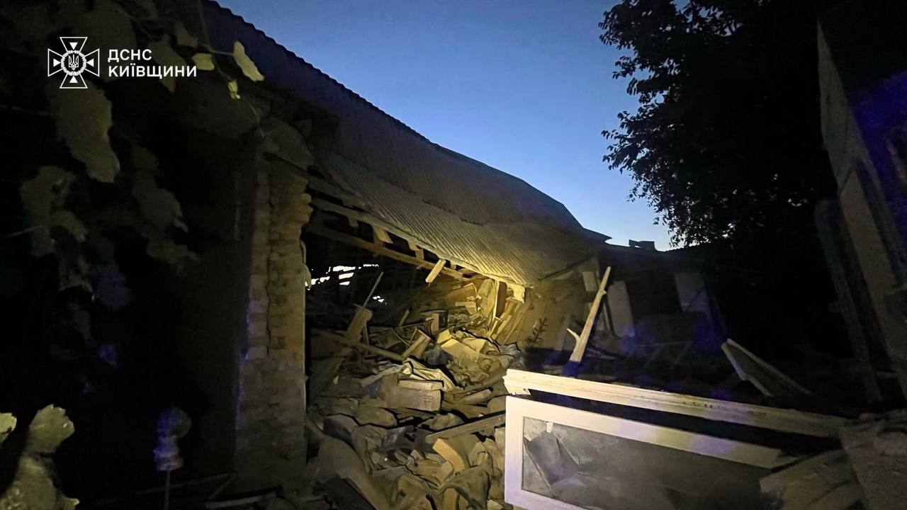 Атака на Київщину: у Броварському районі постраждали п'ятеро людей фото 2