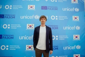 Сотні мільйонів на шкільних підрядах заробила мережа фірм, пов’язаних з приятелем заступника міністра освіти