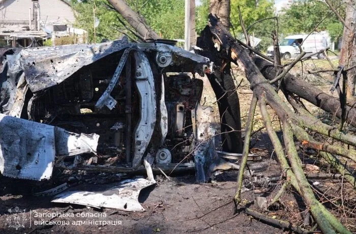 Окупанти скинули авіабомби на Запоріжжя: є поранені (фото)