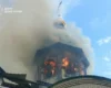 На Донеччині внаслідок удару РФ спалахнула церква (фото)