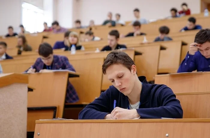 Студентів віком від 25 років чекає суворіша перевірка реальності навчання