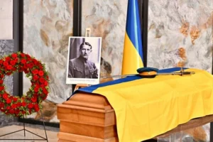 Останки Євгена Коновальця ексгумували у Роттердамі: що буде далі