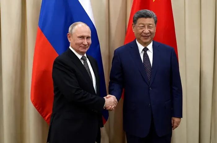 Путін зустрівся із Сі Цзіньпіном у Киргизстані