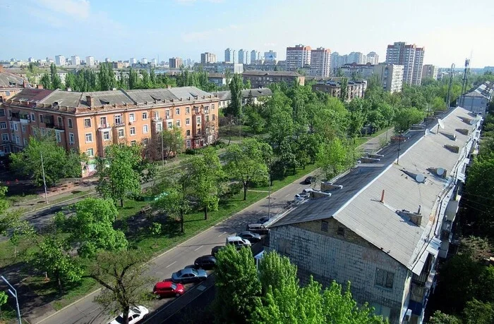 Рух транспорту бульваром Верховної Ради буде обмежено до кінця серпня (схема)
