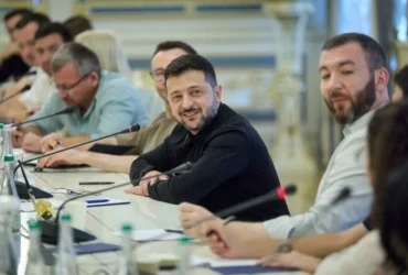 Зеленський спростував чутки про операцію, що передбачала удари по російських аеропортах