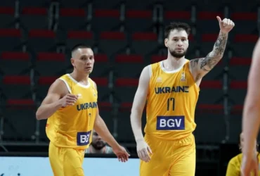 Фанати баскетбольної збірної України затягнули народний хіт про Путіна в Ризі