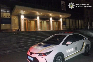 У готелі в центрі Києва чоловік порізав відвідувача через зауваження: нападника затримано