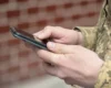 Військові ЗСУ отримали попередження Apple про можливі шпигунські атаки