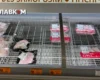 У магазинах Миколаєва помітний дефіцит деяких продуктів. Фоторепортаж