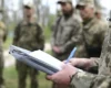У Нововолинську чоловік із ножем напав на військових ТЦК