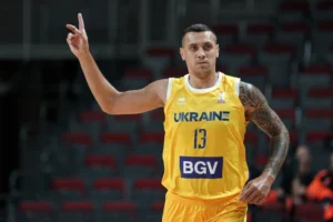 В’ячеслав Бобров після матчу з Грецією розповів, чи треба збірній Україні натуралізований гравець