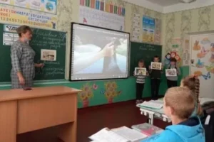 В українські школи за гроші ЄС масово завозилося обладнання… з Китаю (документи)