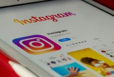 Instagram уперше за 10 років змінив текстовий логотип і нарвався на критику