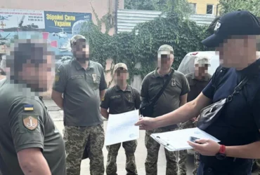 Били та душили людей. 10 військових ТЦК в Одесі отримали підозри