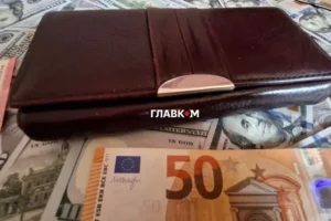 Курс валют 12 серпня 2026: скільки коштують долар, євро і злотий