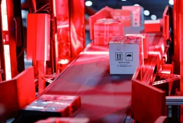 «Нова пошта» змінила модель роботи після атак РФ