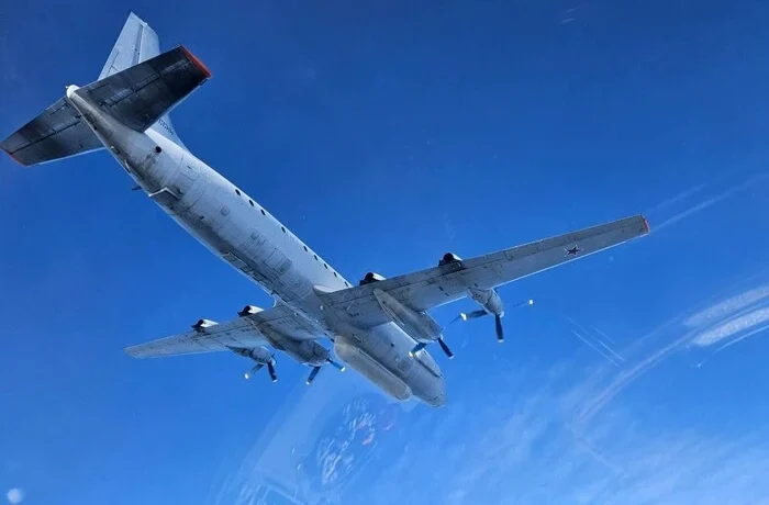 Польські винищувачі перехопили російський літак-розвідник