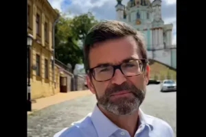 Посол Німеччини, який залишає Київ, звернувся до українців