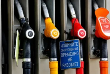 Росія почала купувати бензин в Індії після ударів по НПЗ