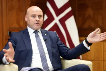 Прем’єр Латвії обурився через пом’якшення санкцій для російських військових