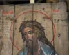 У Львові відкрилася виставка унікальних ікон, написаних на ящиках з-під набоїв (фото)