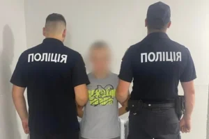 На Закарпатті 16-річний підліток за кермом авто врізався в мотоцикл, яким керував 10-річний хлопчик