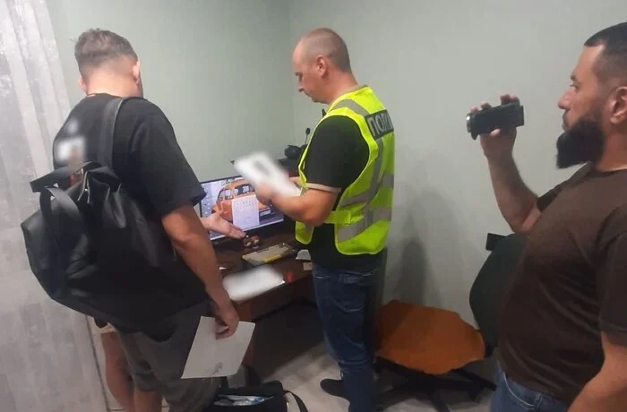 Продавали дівчат у секс-рабство до Азії: на Київщині викрито канал торгівлі людьми